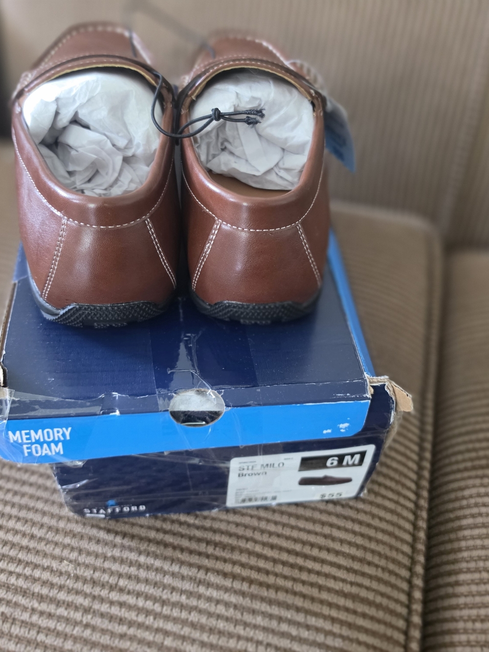 Stafford Milo Men's Brown Slip-On Casual Penny Loafers — Size 6M (New with Box)